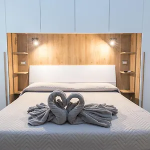  Apartamento Le Nel Vicolo Italia
