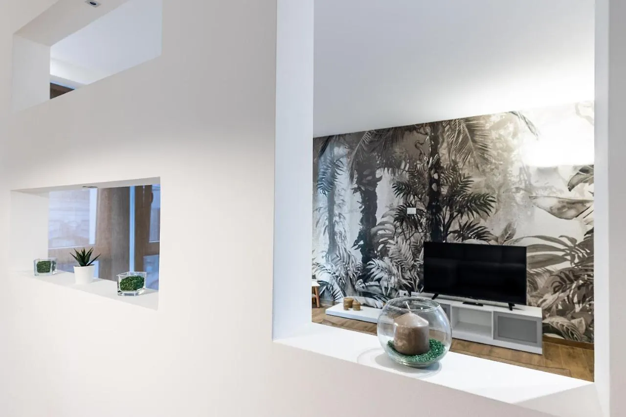 Solemar Sicilia - Palazzo Quaroni Apartment Palermo